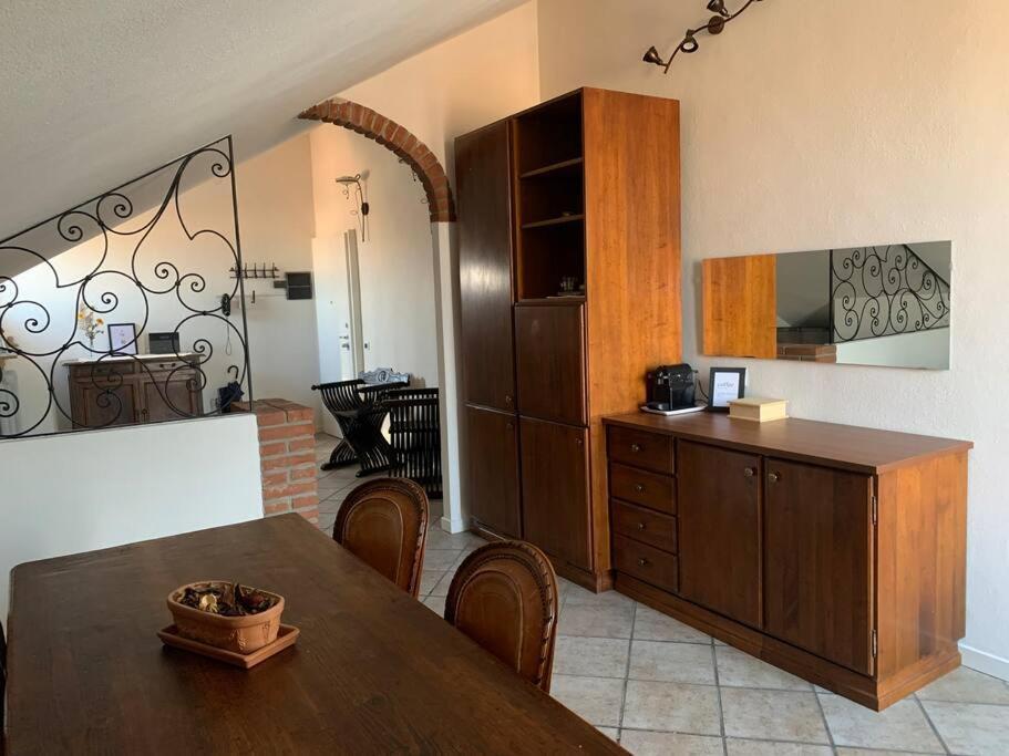 Apartamento Mansarda Con Vista In Centro A Plasencia Exterior foto